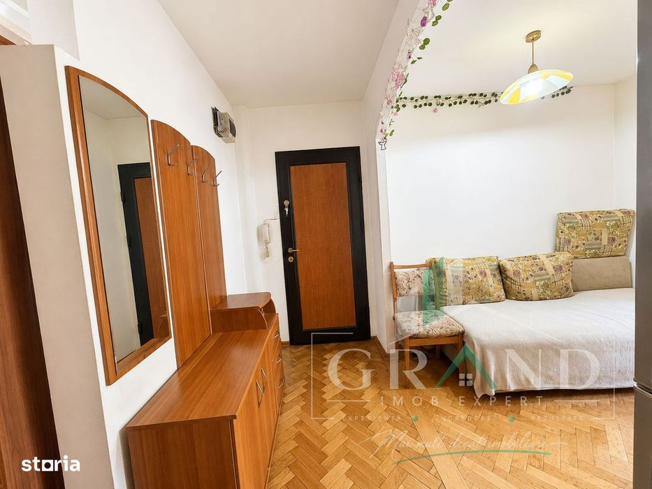 Apartament 3 camere, zona Interservisan