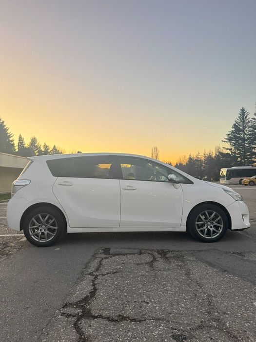 Toyota Verso Фейслифт Автоматик