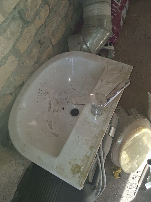 Продается рековина в комплекте (сместител)ь