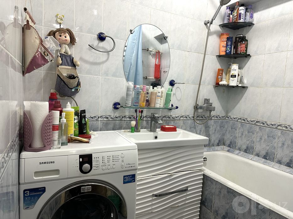 2-ух комн, 2/8/9 Ависозлар1, Кадышева, Халк банк, 60 кв м*, Франция.