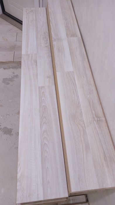 Ламинат без фаски продается