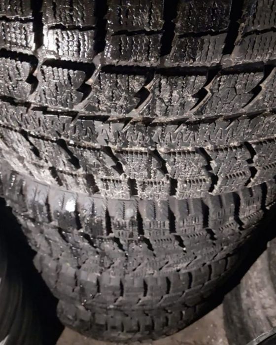 4 шины Toyo оригинал 285 45 R19