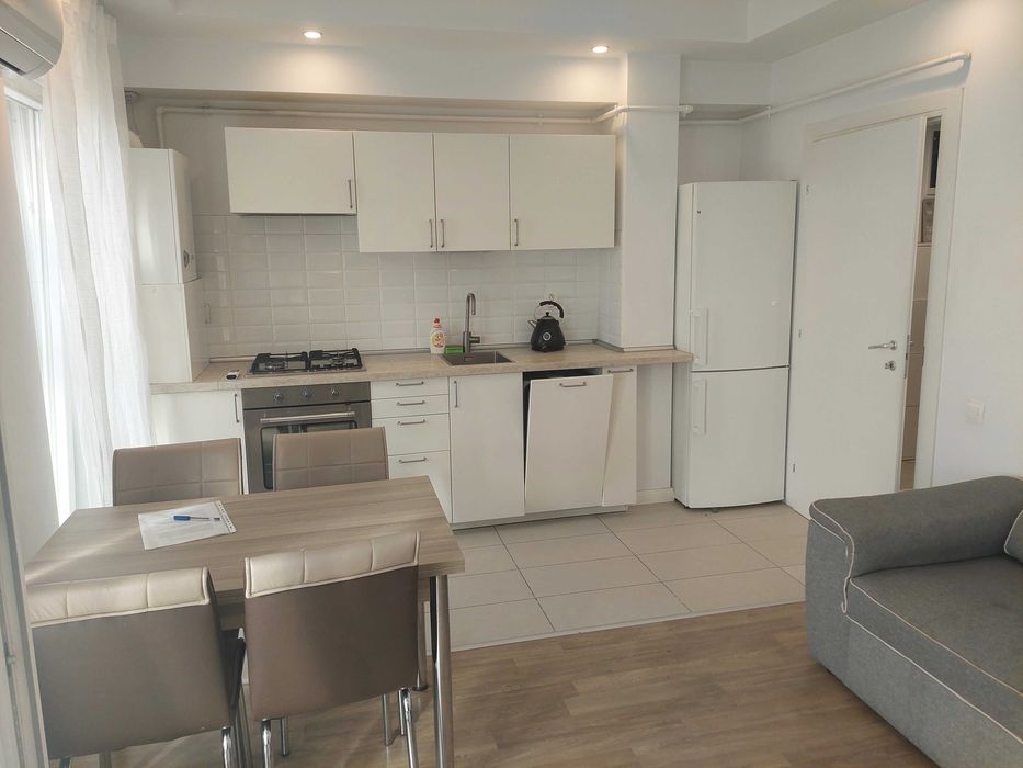 Apartament cu 3 camere Cosmopolis, direct proprietar