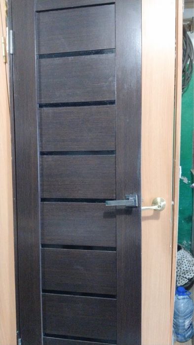 Продам двери в комплекте