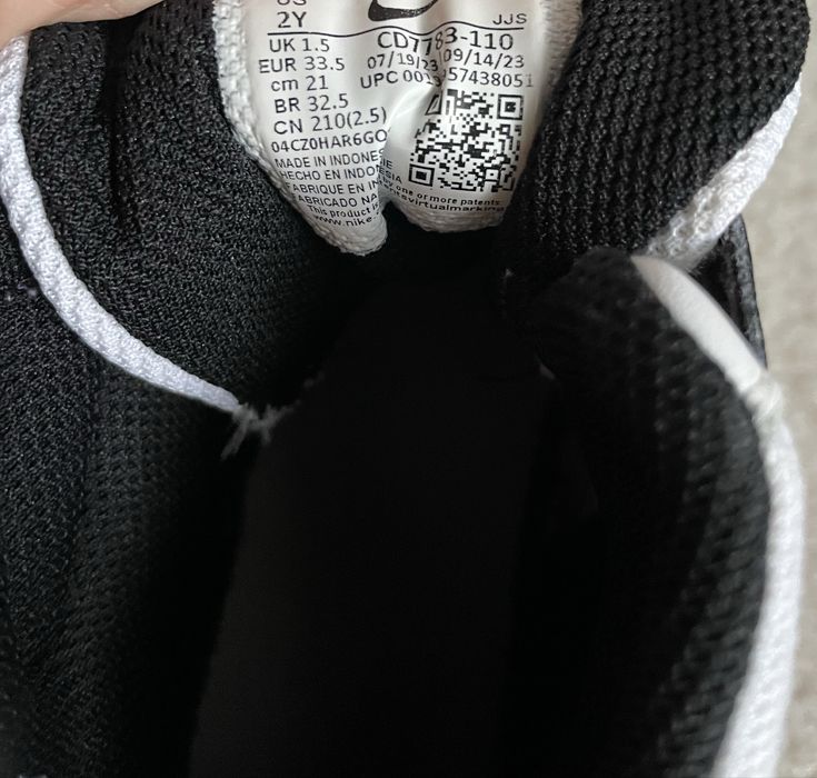 Adidasi originali de vanzare