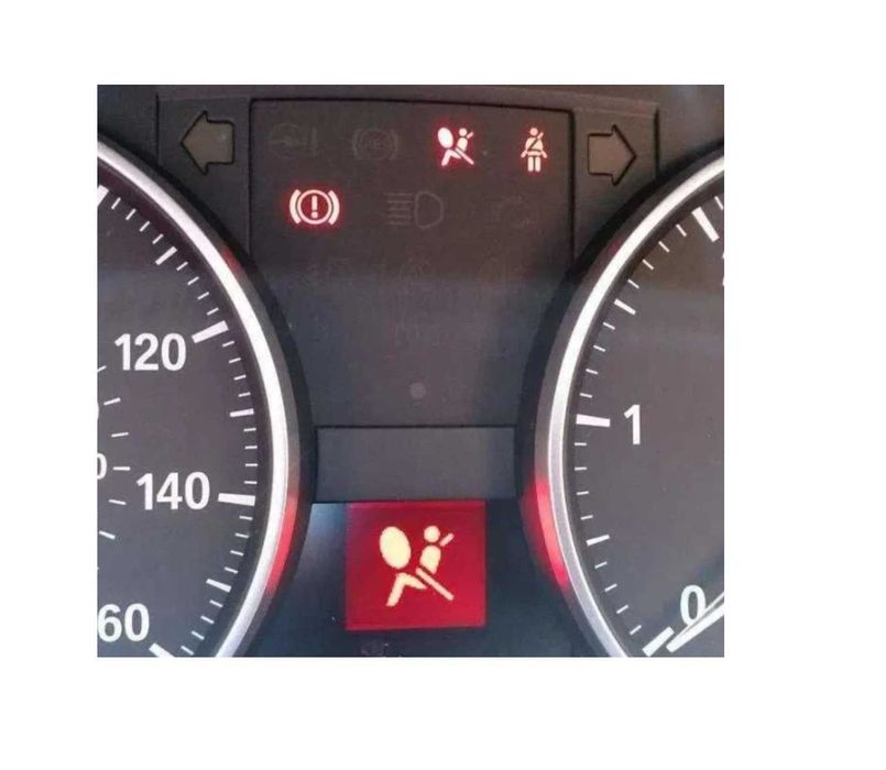 Modul  electronica, eroare plasa scaun BMW modele dupa 2005 E90 91 etc