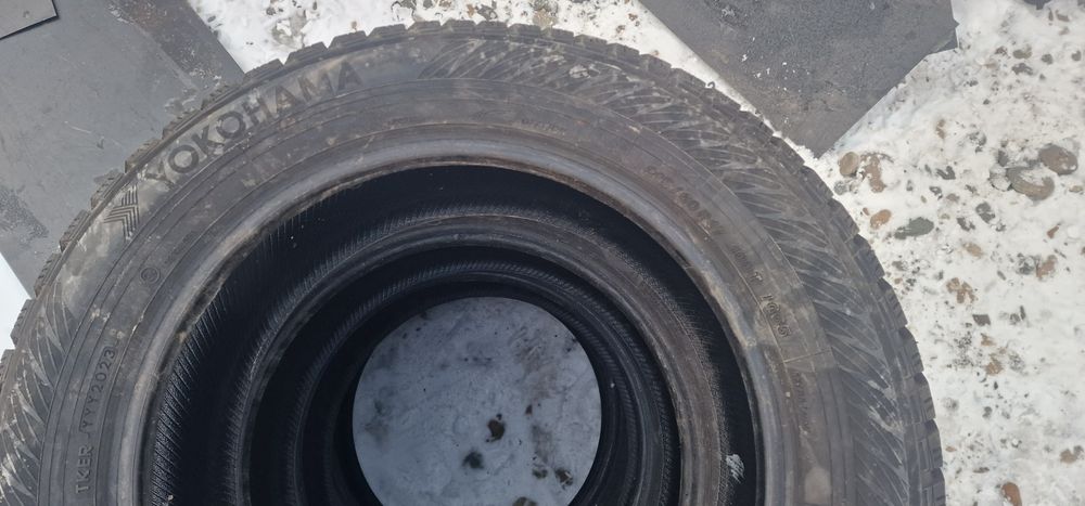 Шины  YOKOHAMA 17 б/у
