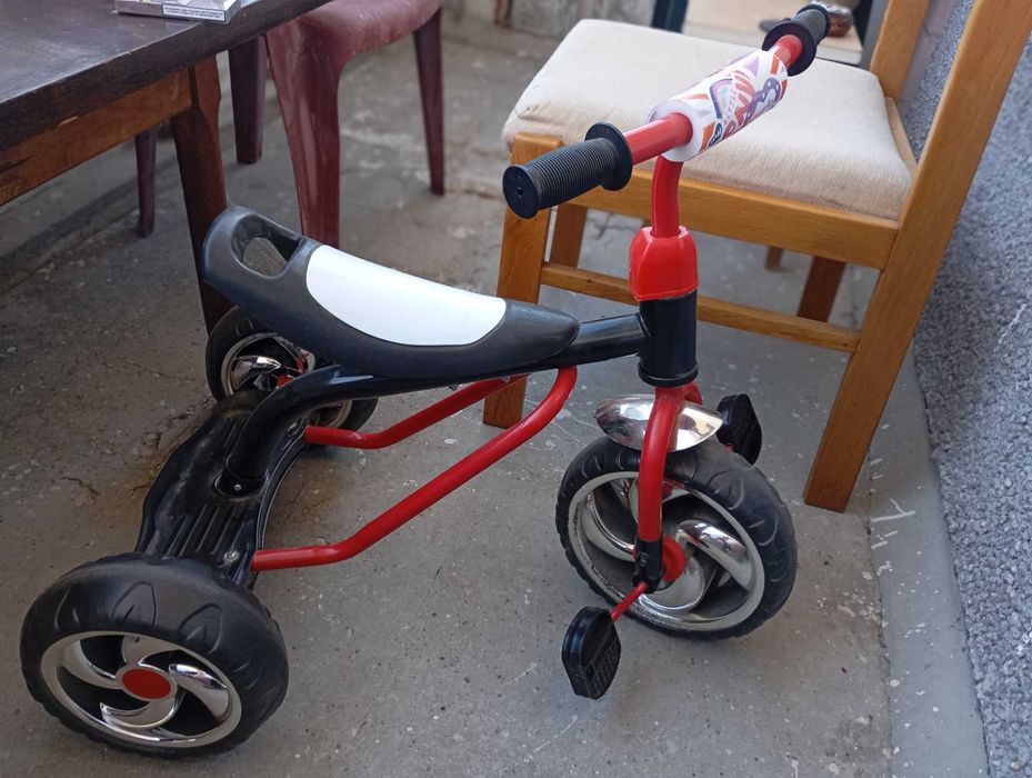 Колело с три гуми „Кикабу”