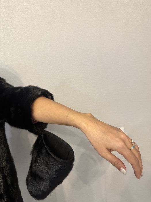 Продам норковую шубу