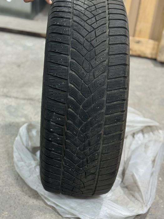 Зимние Шины для Range Rover новые