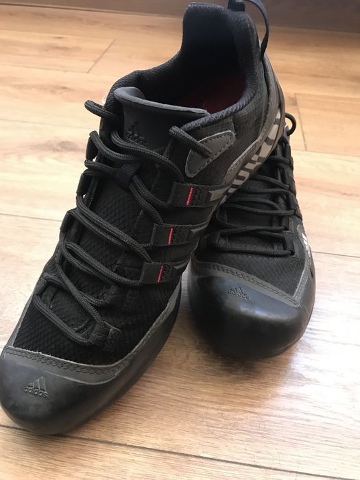 Маратонки 42,5