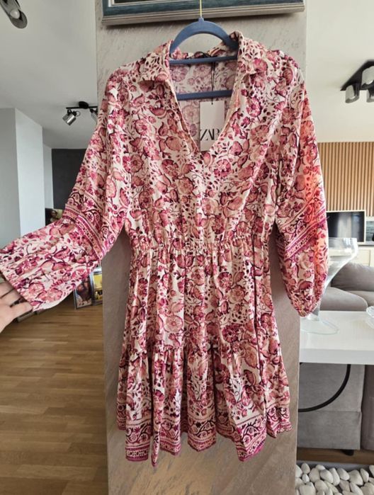 Рокля Zara, нова