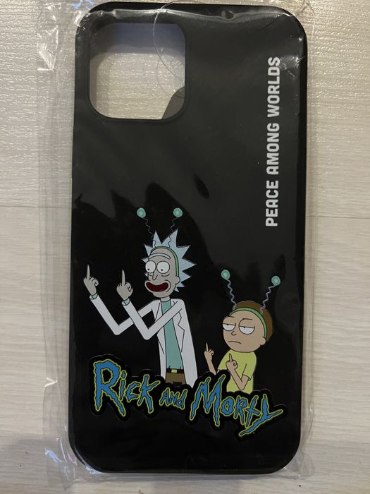 Rick and Morty кейс