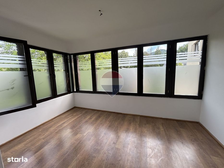 Spațiu / birou de închiriat 135 mp ZONA PARC / CENTRU VECHI BAIA MARE
