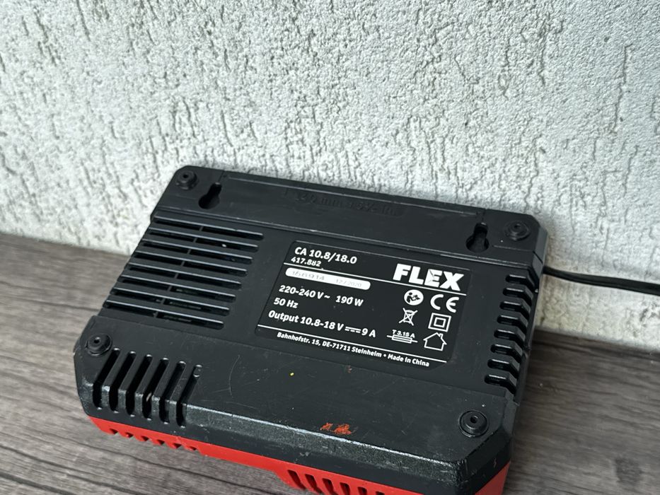 Incarcator acumulatori scule FLEX, model CA 10.8/18.0