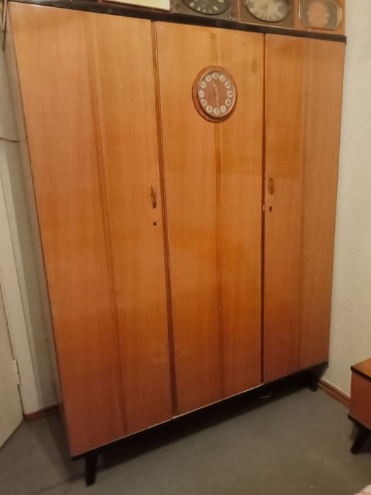 Спальный гарнитур