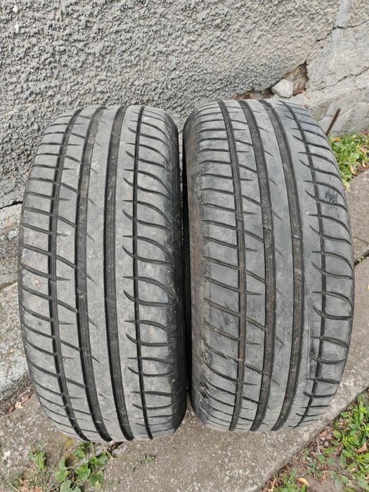 Vând anvelope / cauciucuri vara 205 55 16
