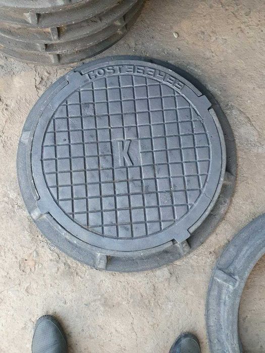 Люк дождеприемный чугунный