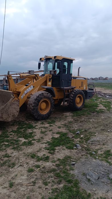 Продам Пронтальный Погрузчик 2014г