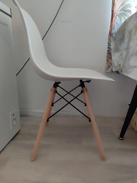 Продам комплект стулья  6 шт.