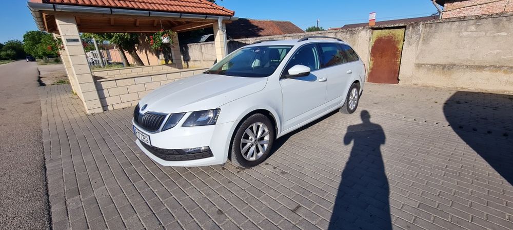 SKODA Octavia 2018 — imagine 4