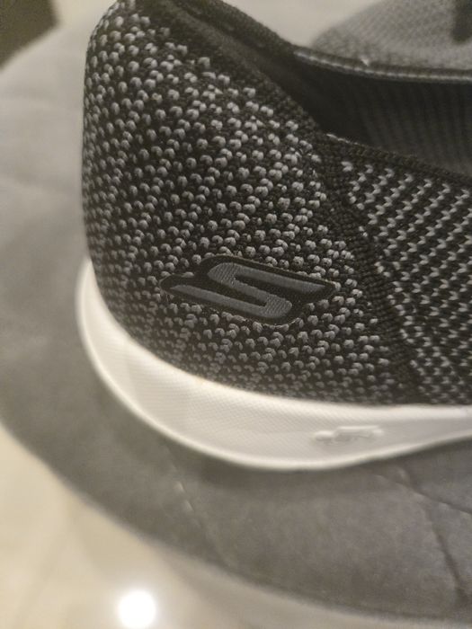 Balerini Skechers Air-Cooled Goga Mat