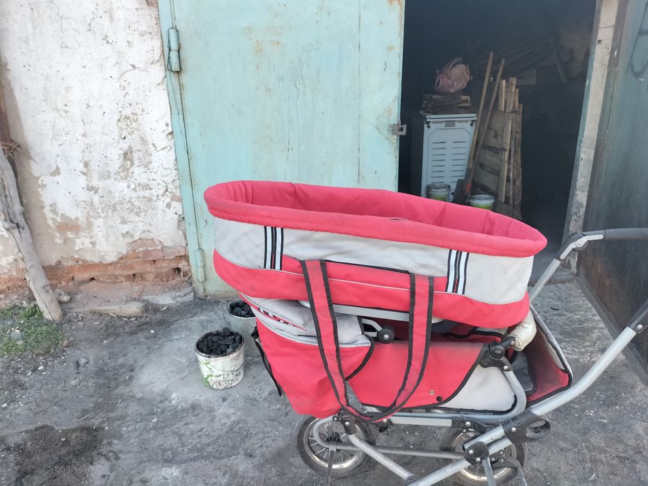 Бу коляска два водном