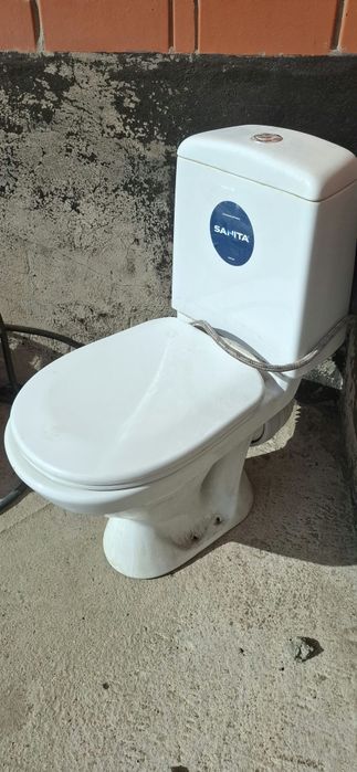 Унитаз в комплекте