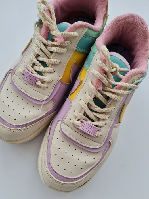 Продам кроссовки "Nike Air"