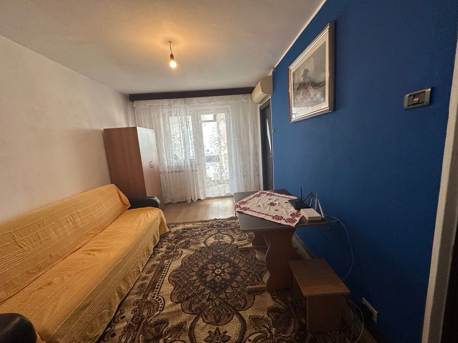 Garsonieră de închiriat