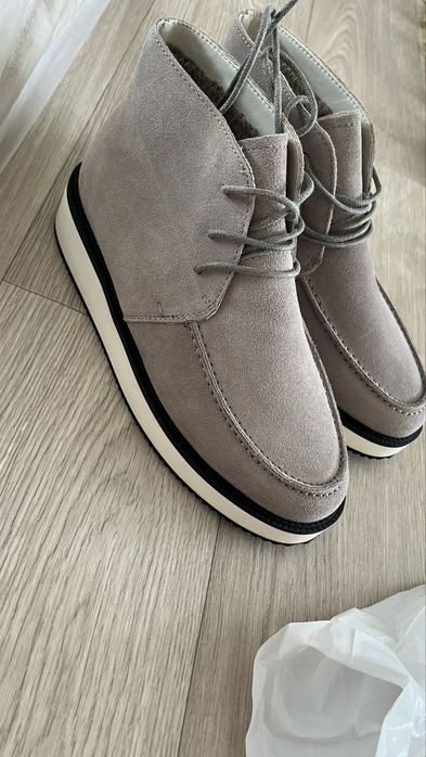 Новая ботинка Зимняя