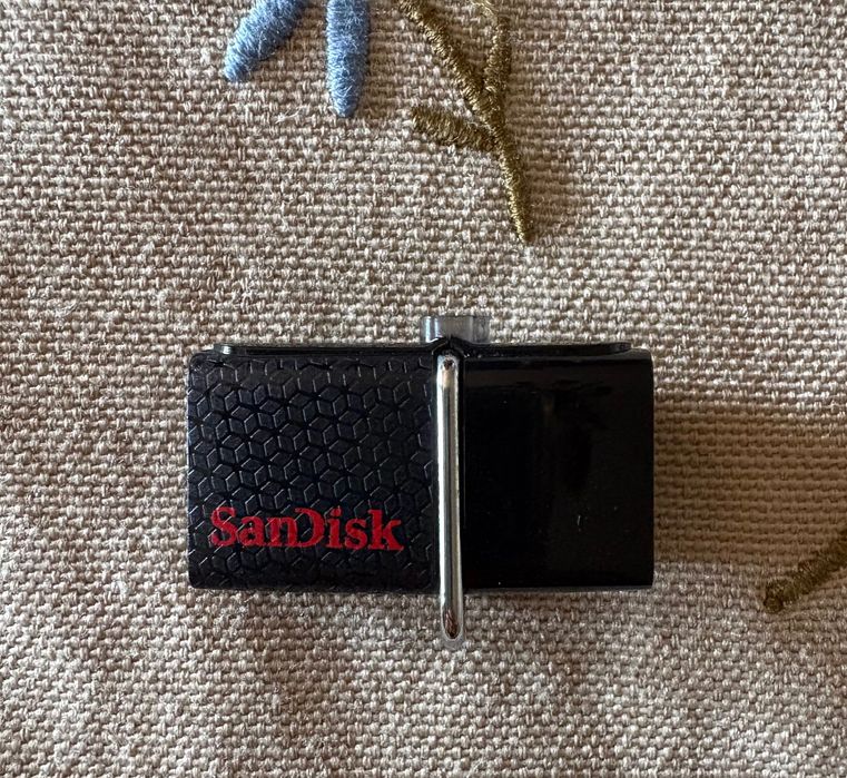 USB Sandisk Ultra Dual Type-A/C 32GB