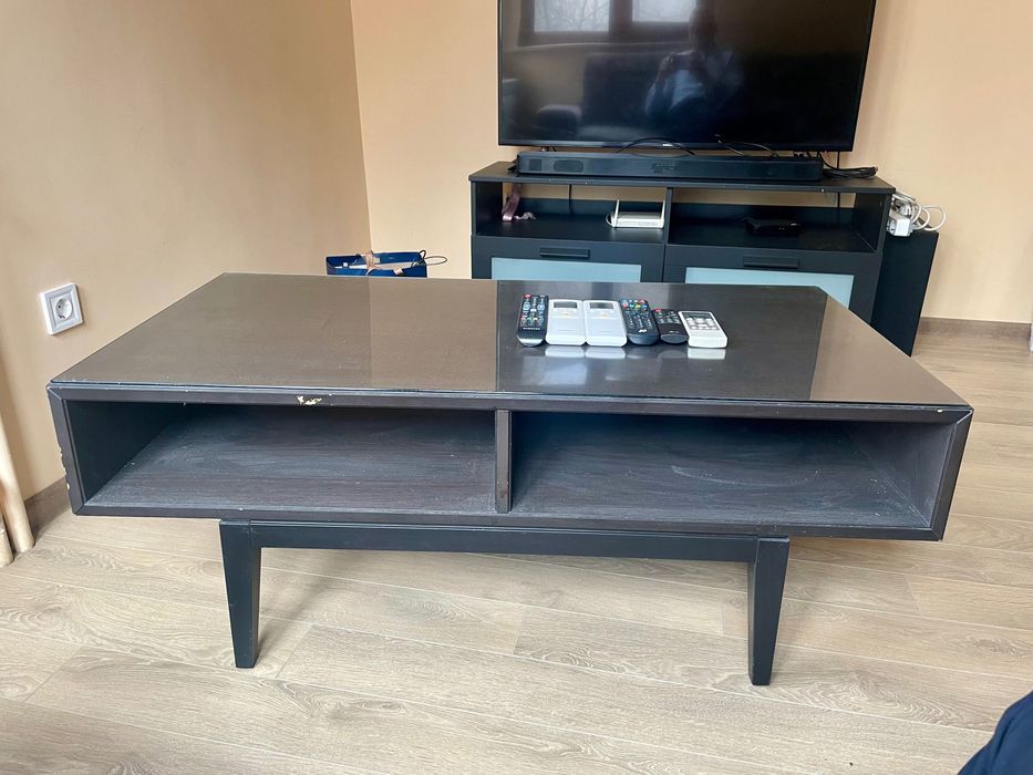 Продавам холно обзавеждане