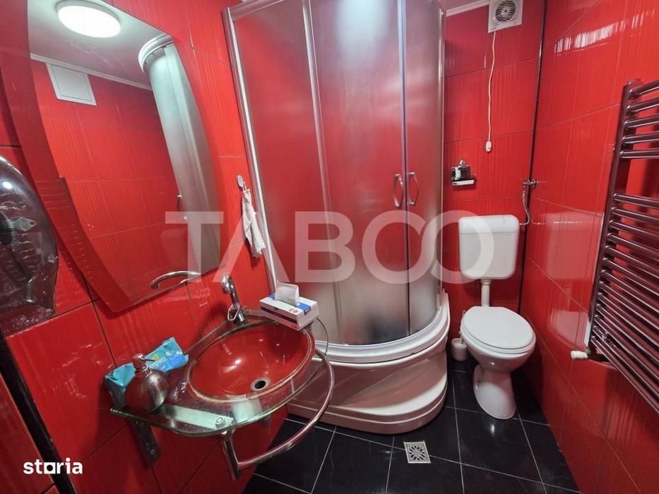 Apartament 2 camere semidecomandate la parter de vanzare Titu Pertia
