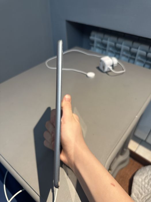 Ipad mini 2 хорошем состоянии