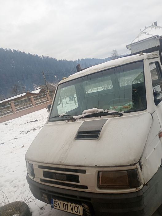 Vând sau schimb iveco