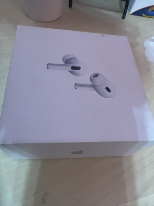 Vand casti apple