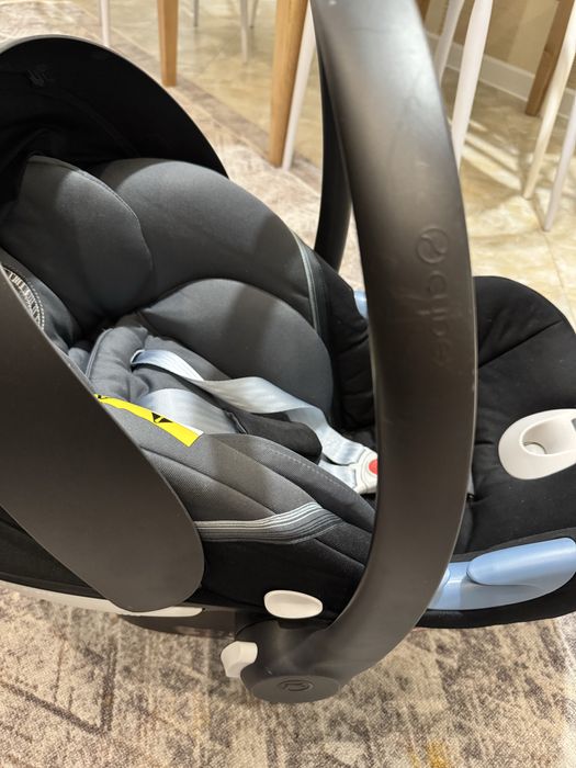 Cybex Aton M автолюлька