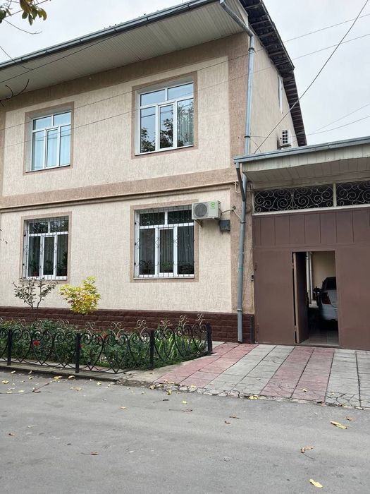 Продается  дом 2.4 сотки, Юнус Абадский район, рядом с плов центром