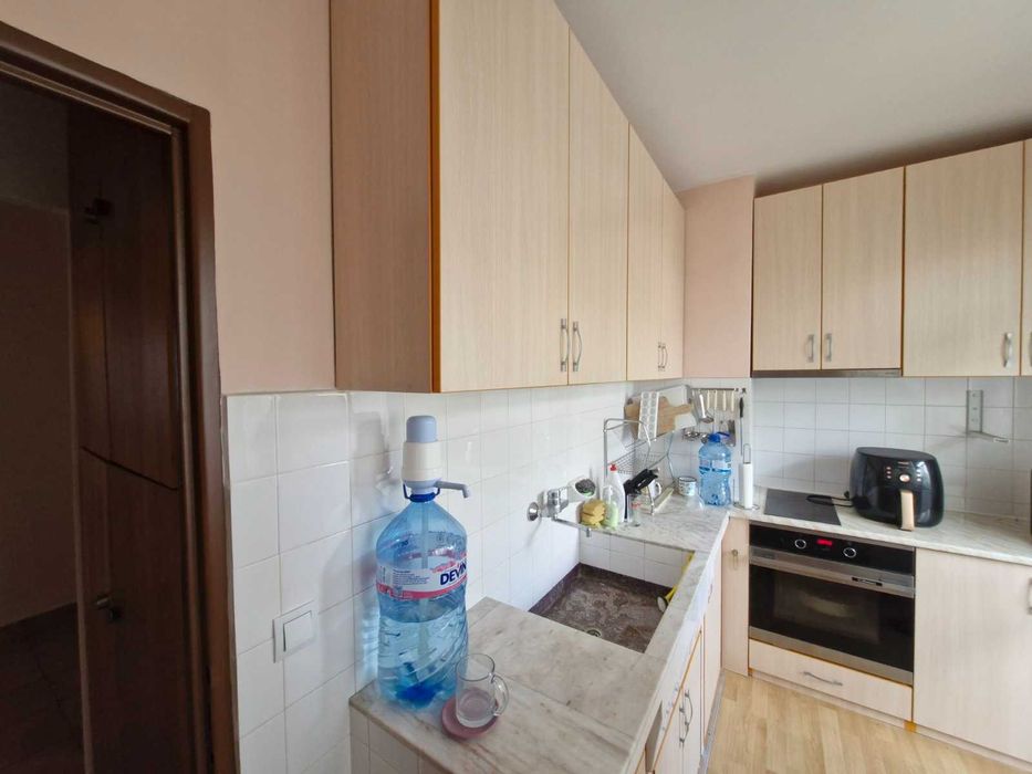 Продава се Тристаен апартамент в Ямбол, Златен рог - 98 кв.м за 1021 €/кв.м - Снимка #21
