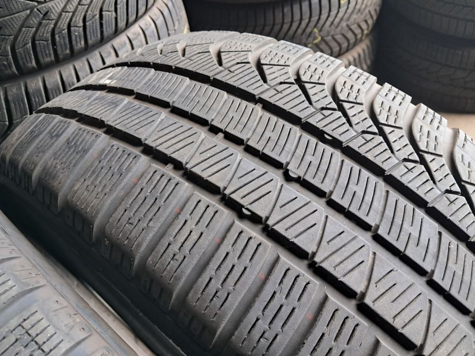 Anvelope second hand iarna 255 45 R22 Pirelli 2024 BMW Elect