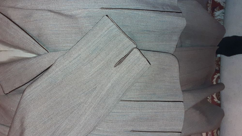 Costum de damă măsura 40 42