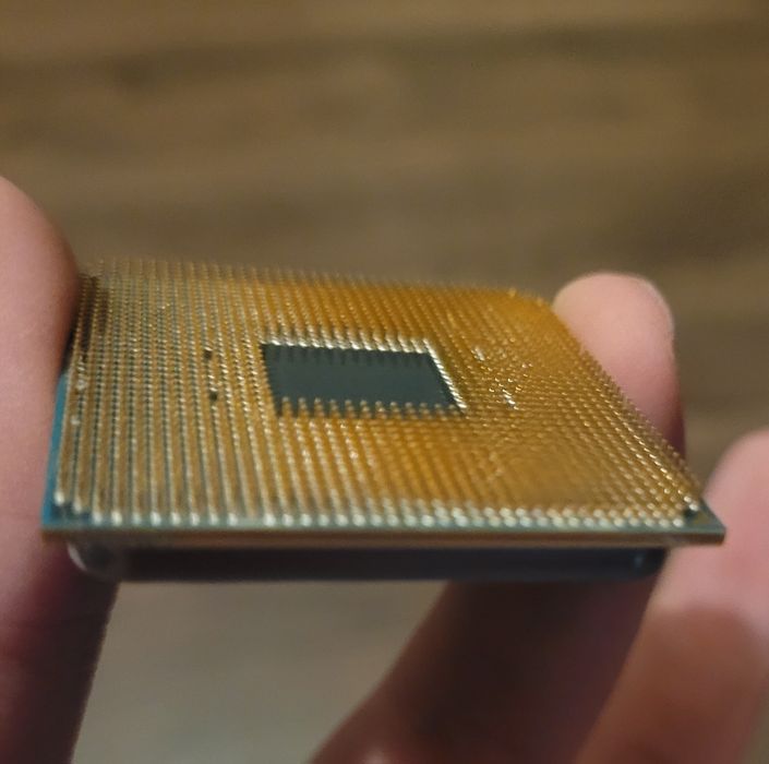 Procesor AMD Ryzen 7 2700  stare buna