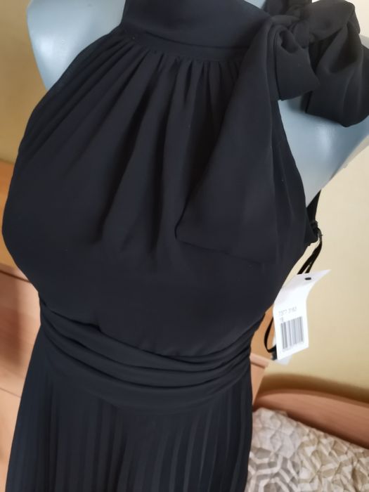 Нова рокля Heine