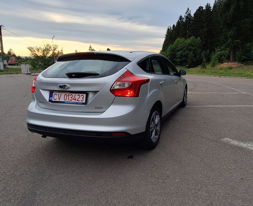 FORD Focus 2015 — imagine 5