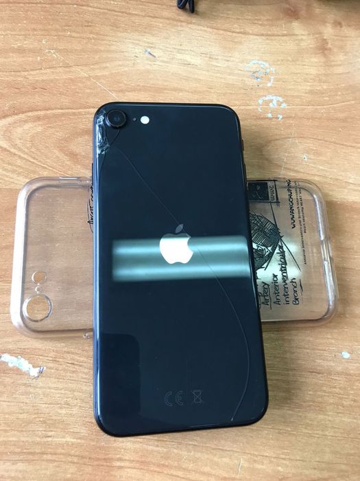 Iphone se 2020 обмен