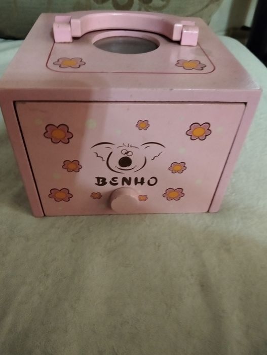 Детская развивающая игрушка