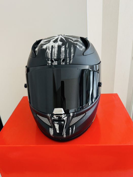 HJC RPHA 11 Marvel Punisher