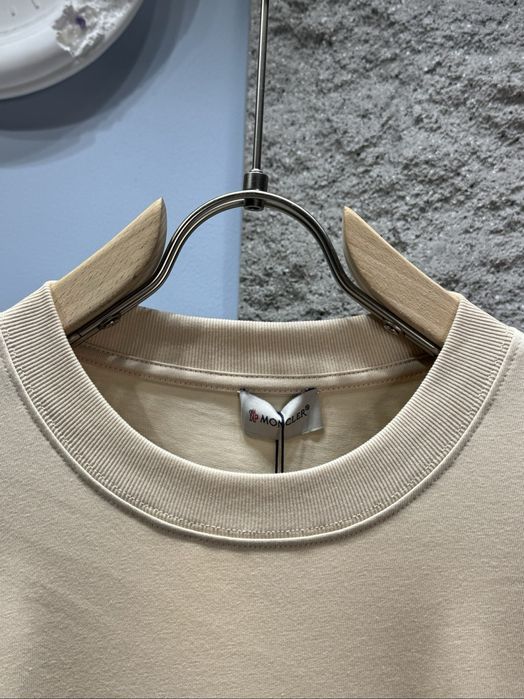 Tricou Moncler , calitate premium , pe comanda , nou , M