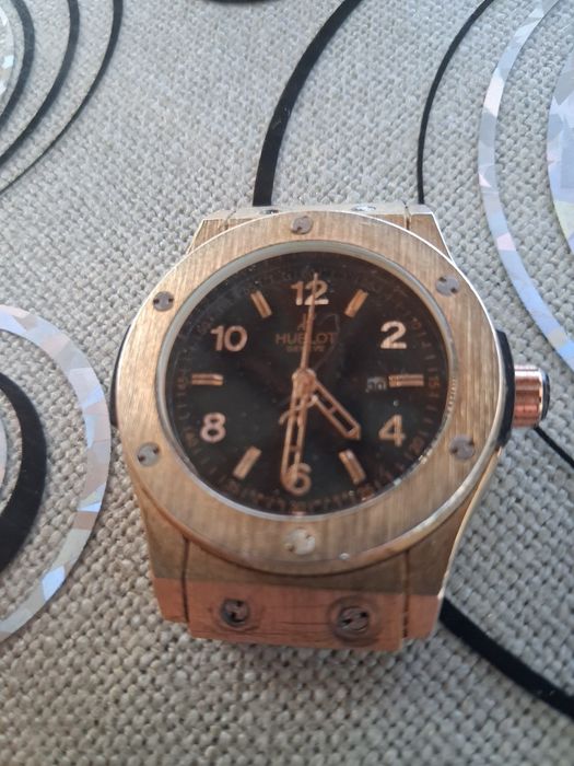 Vind ceas Hublot Geneve